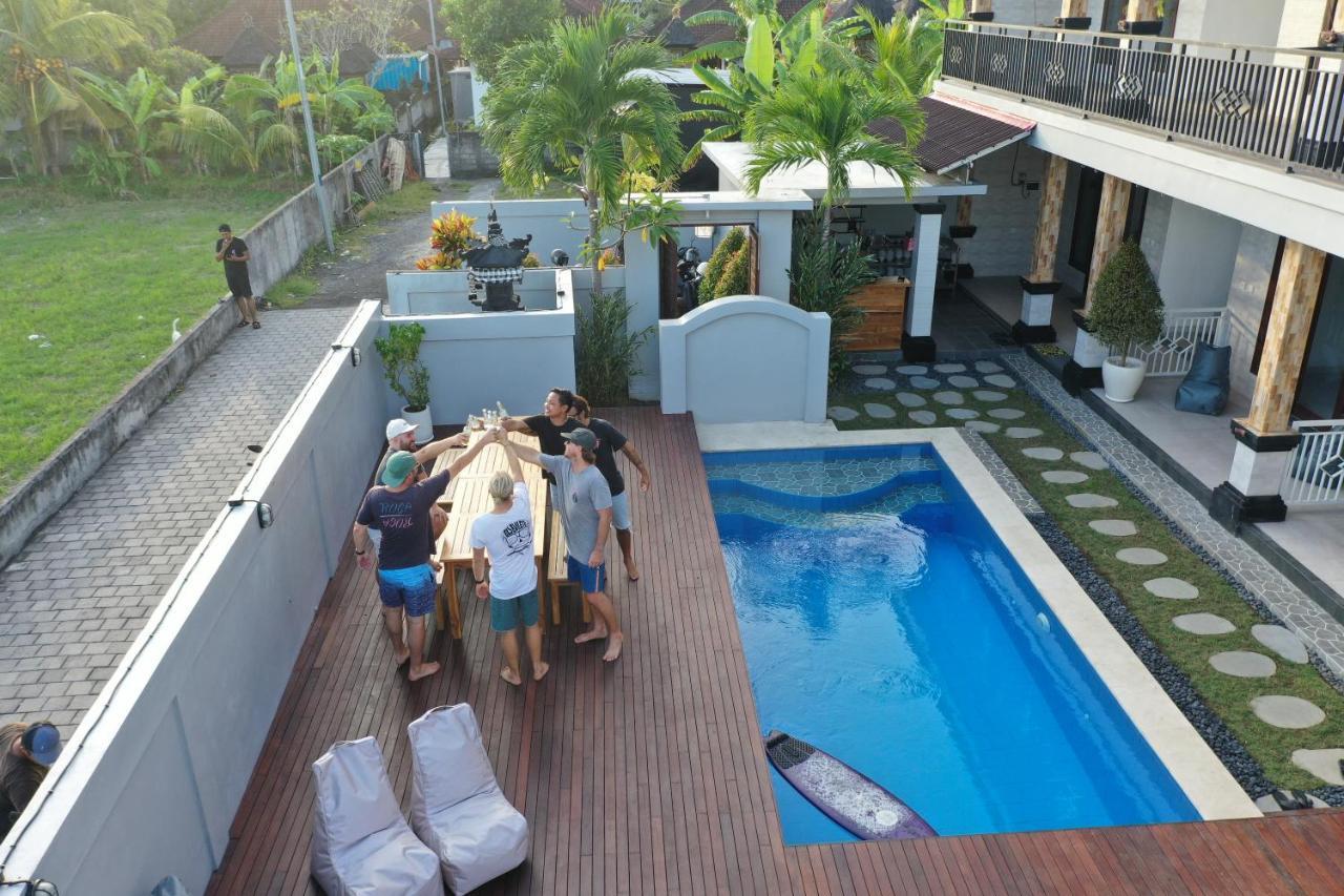Surf & Party - Hostel Somewhere Else Canggu  Exterior photo